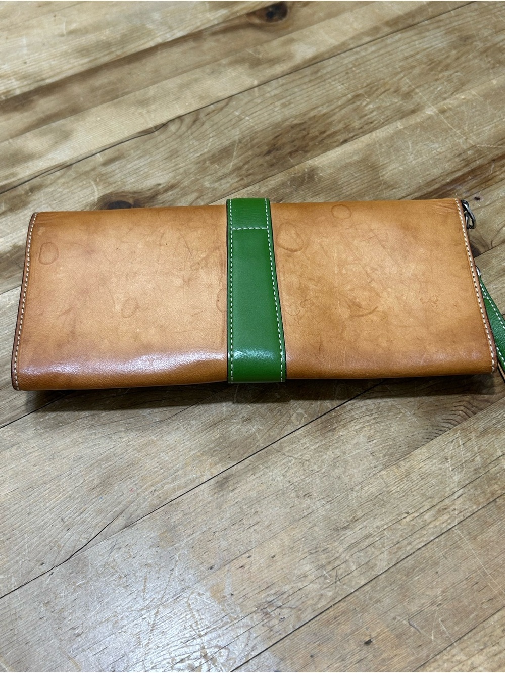 Coach Green & Natural Leather Wristlet - Picture 2 of 9